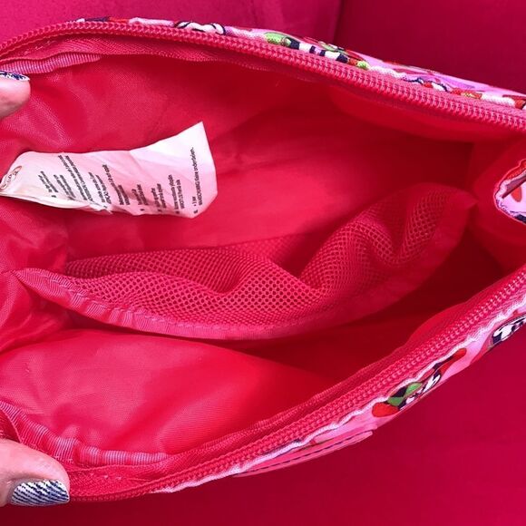 Samsonite Minnie Makeup Bag - Picture 4 of 10